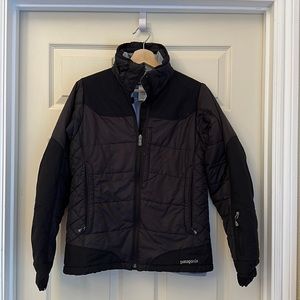 Black Patagonia ski jacket